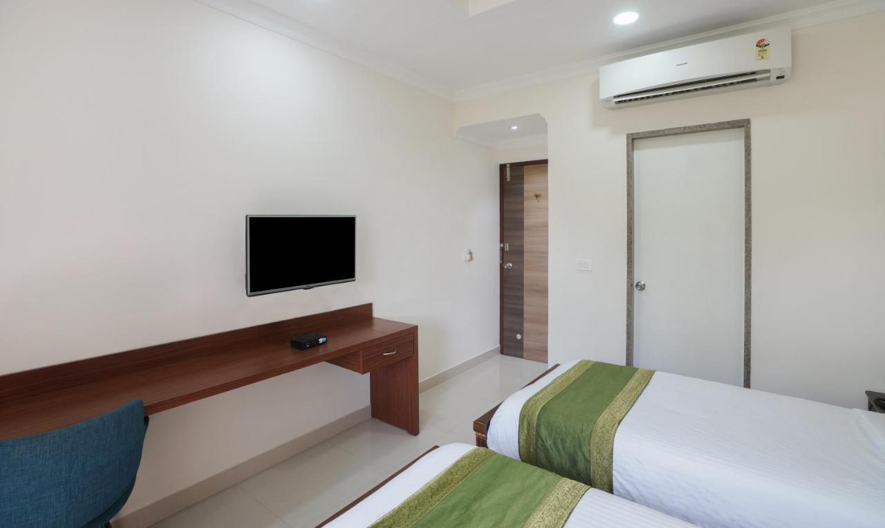 Treebo Trend Madras Inn Exterior foto
